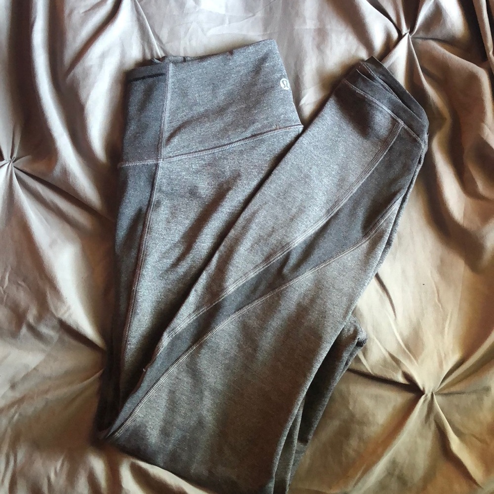 Never worn Lululemons size 8